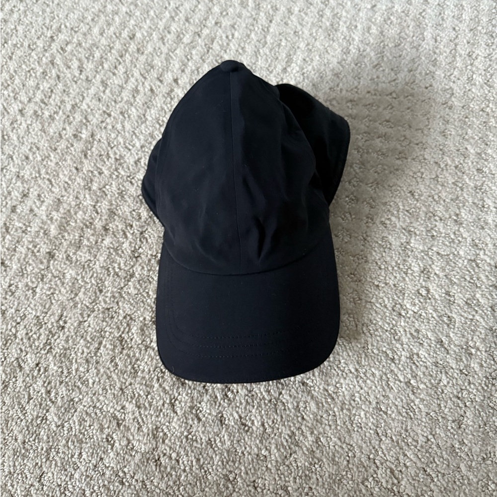 Black Lululemon Hat
